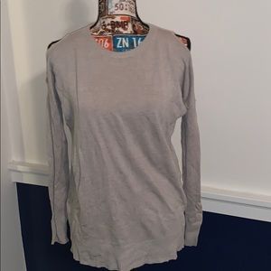 Tea U Rose cold shoulder sweater